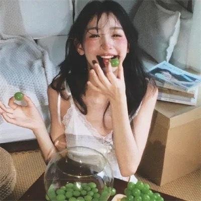 假日嬉春